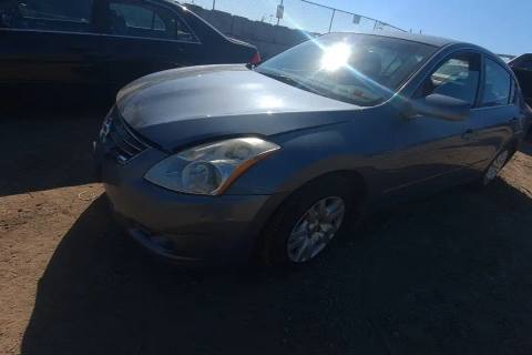 Photo of 2010 Nissan Altima