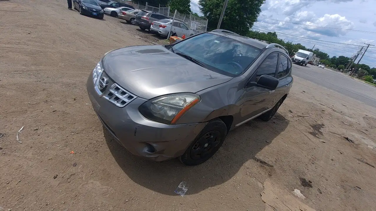 Photo of 2014 Nissan Rogue Select