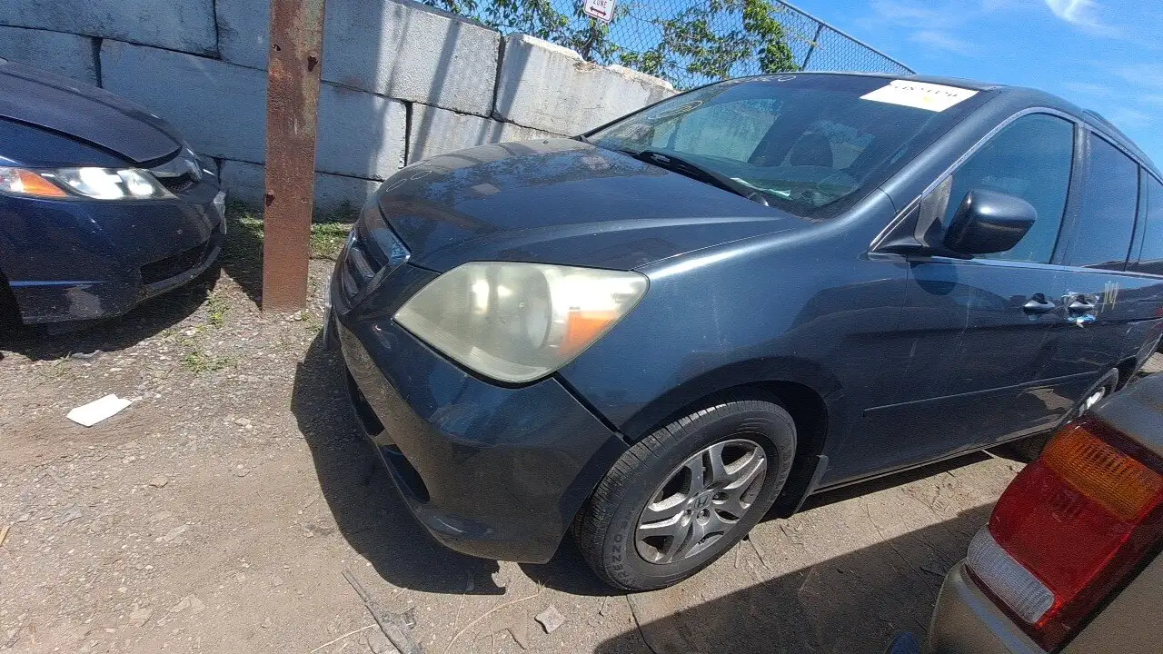 Photo of 2006 Honda Odyssey
