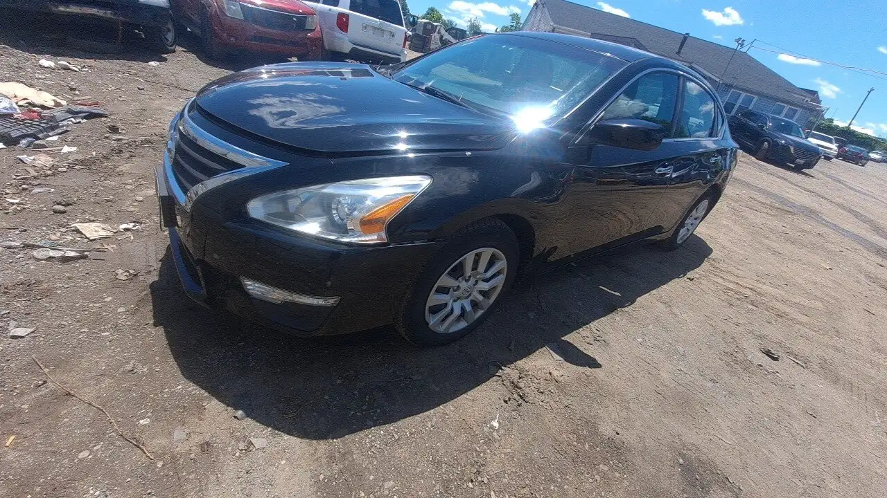 Photo of 2015 Nissan Altima
