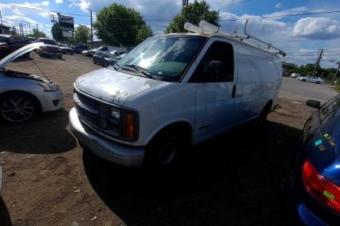 Photo of 2000 Chevrolet Express 2500