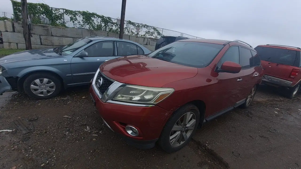 Photo of 2014 Nissan Pathfinder