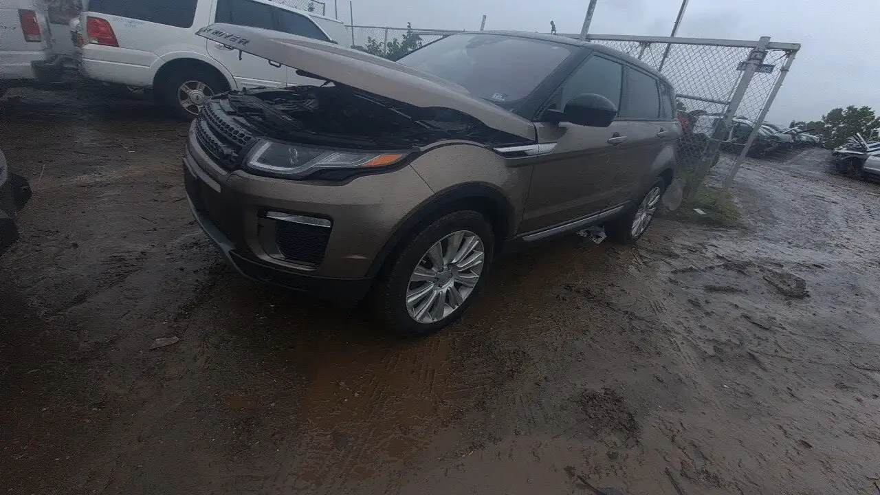 Photo of 2016 Land Rover Range Rover Evoque