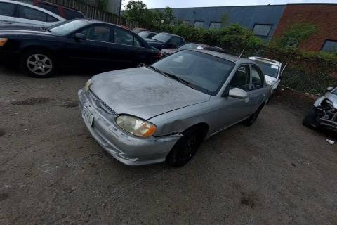 Photo of 2001 Kia Sephia