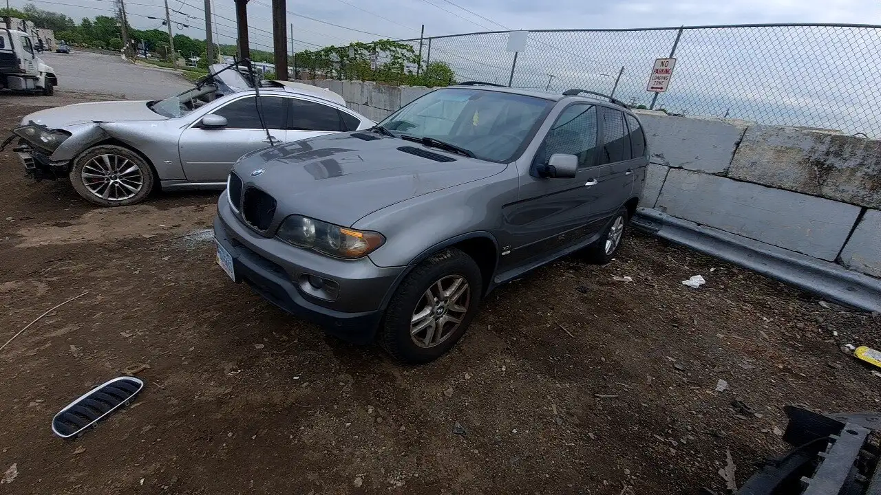 Photo of 2005 Bmw X5