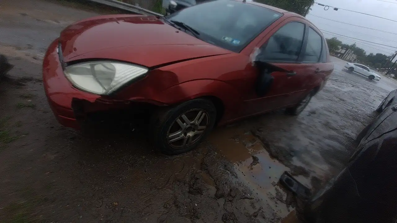 Photo of 2001 Ford Focus