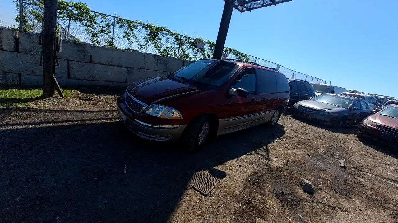 Photo of 2002 Ford Windstar