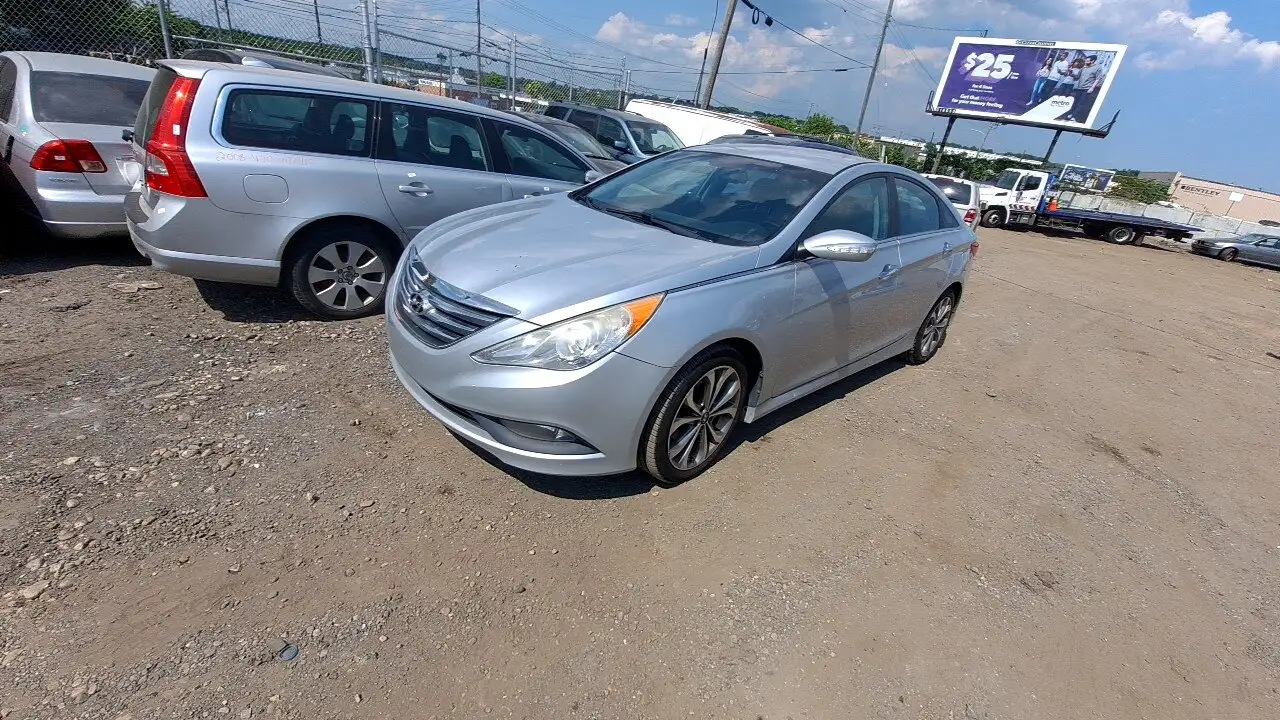 Photo of 2014 Hyundai Sonata
