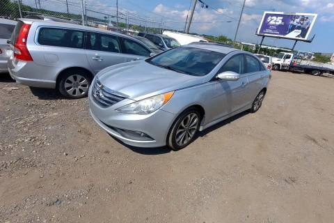 Photo of 2014 Hyundai Sonata