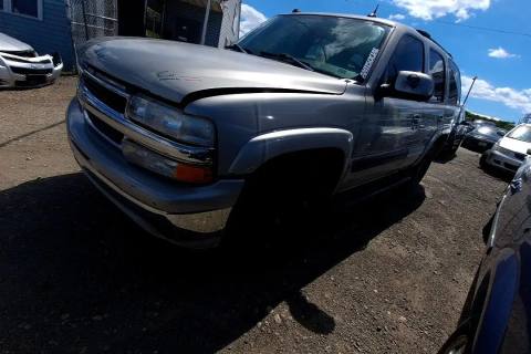 Photo of 2004 Chevrolet Tahoe