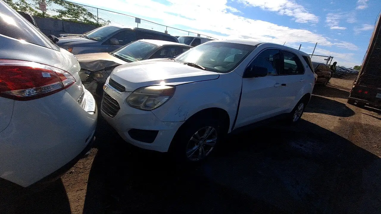 Photo of 2017 Chevrolet Equinox