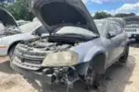 Photo of 2013 Dodge Avenger
