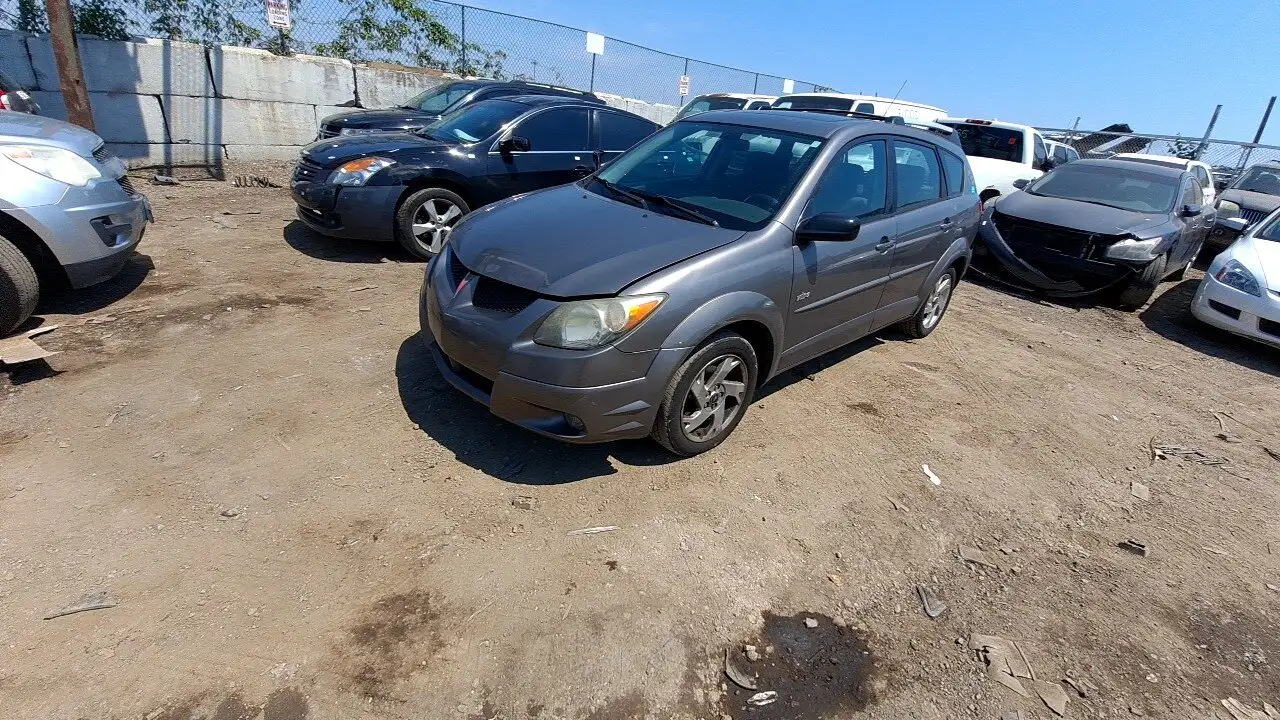 Photo of 2003 Pontiac Vibe