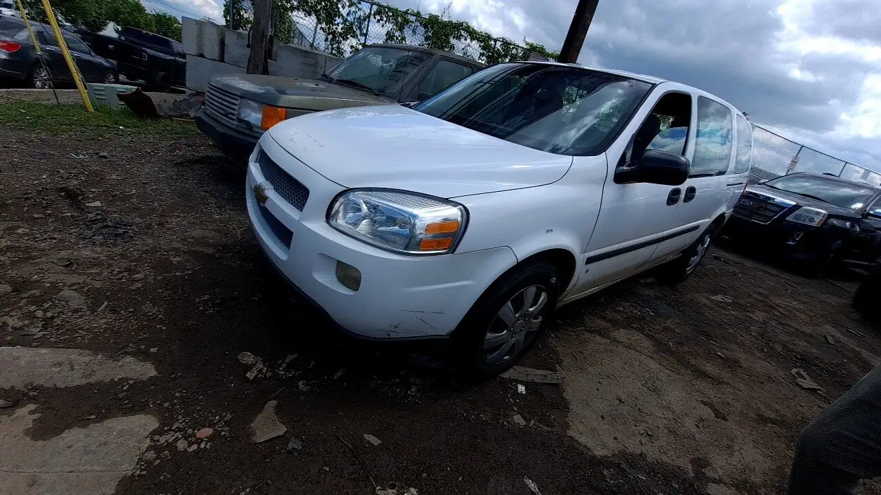 Photo of 2008 Chevrolet Uplander