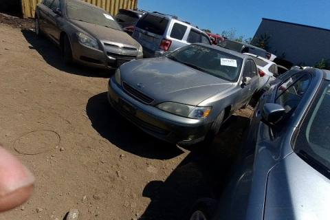 Photo of 2000 Lexus Es300