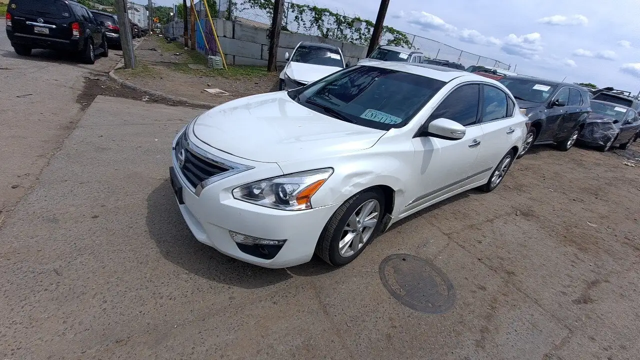 Photo of 2015 Nissan Altima