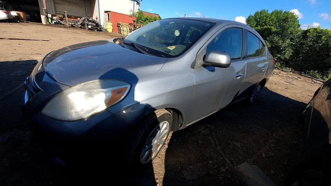 Photo of 2012 Nissan Versa