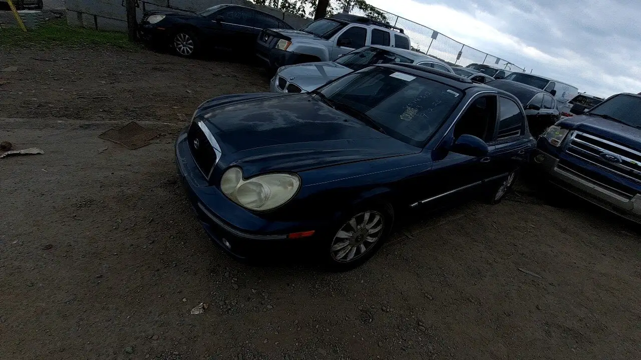 Photo of 2002 Hyundai Sonata