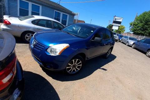Photo of 2010 Nissan Rogue