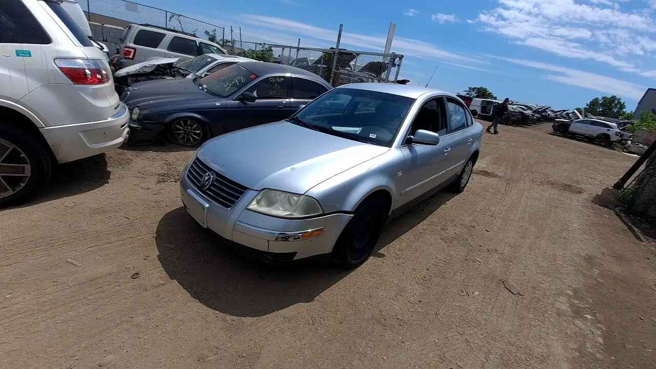 Photo of 2002 Volkswagen Passat