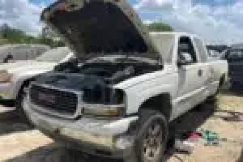 Photo of 1999 Gmc Sierra