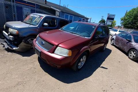 Photo of 2005 Ford Freestyle