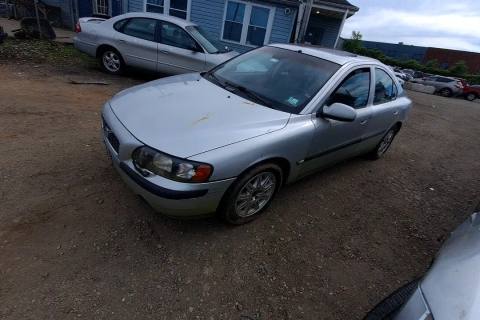 Photo of 2004 Volvo S60