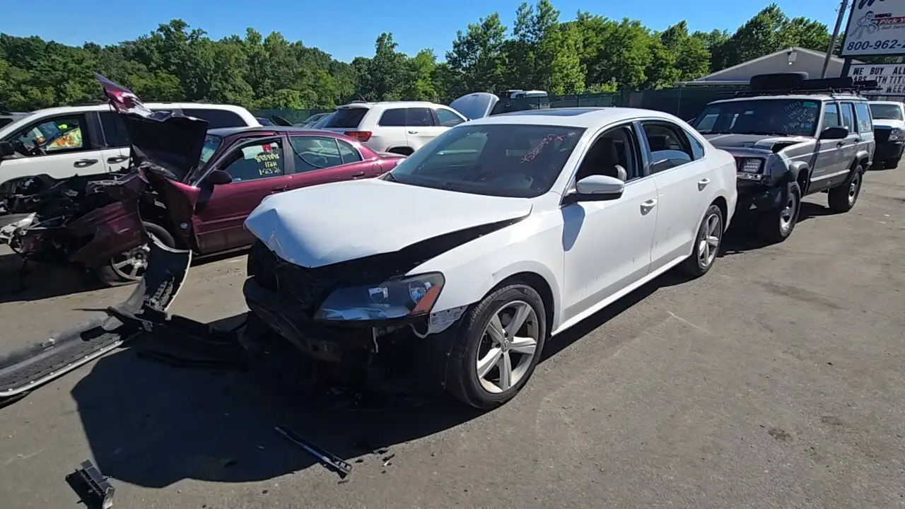 Photo of 2013 Volkswagen Passat