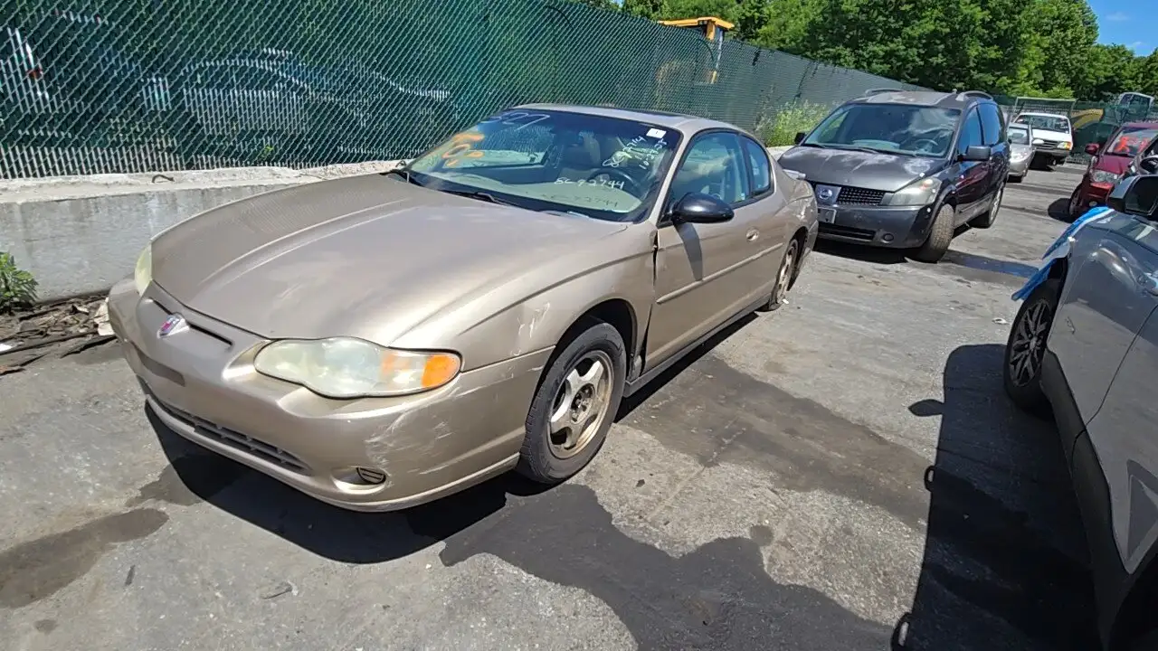 Photo of 2004 Chevrolet Monte Carlo