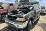 Photo of 2000 Lincoln Navigator