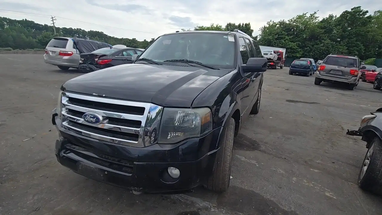 Photo of 2011 Ford Expedition