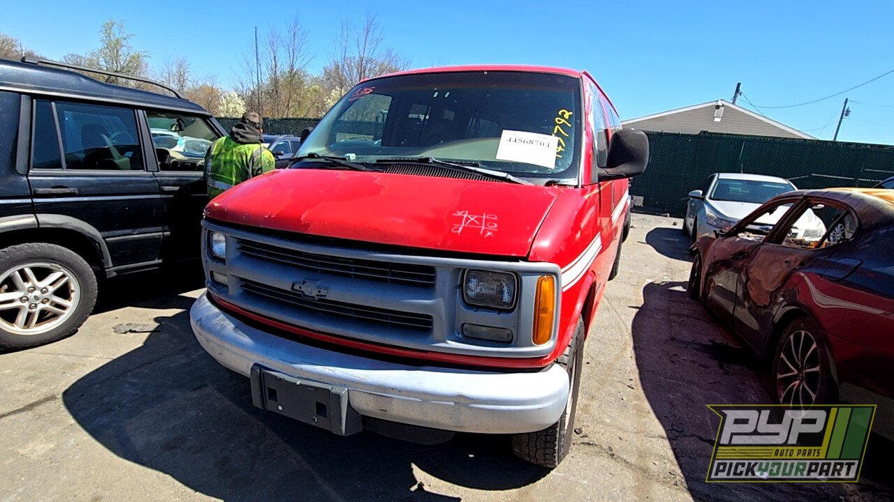 Photo of 2001 Chevrolet Express 3500