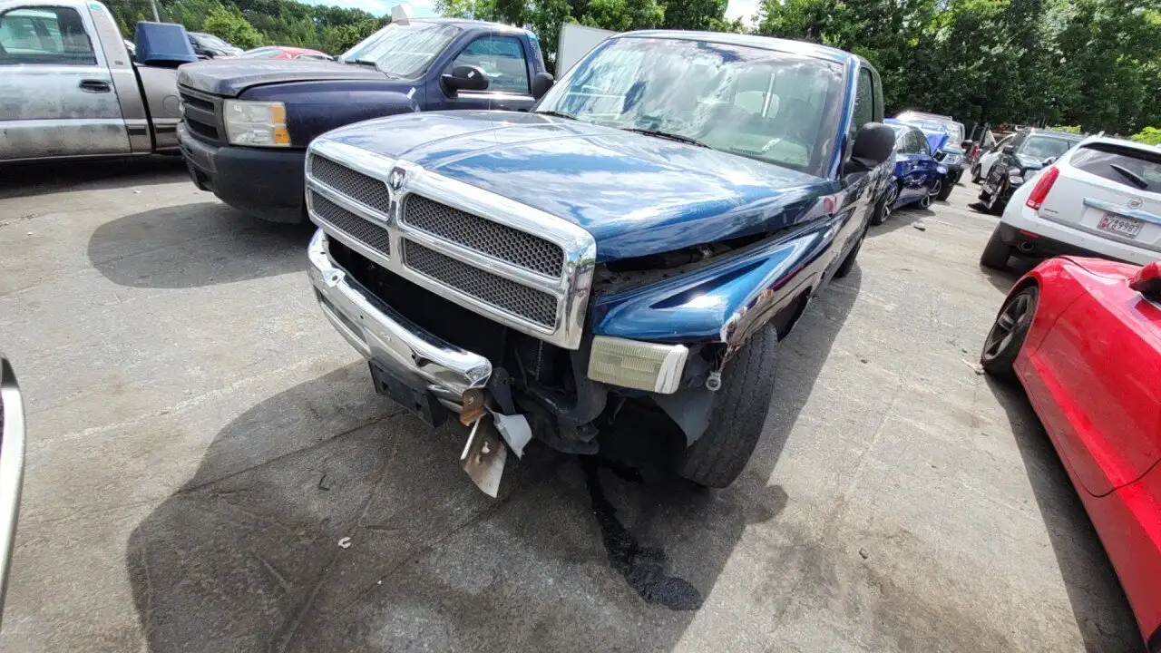 Photo of 2001 Dodge Ram 1500