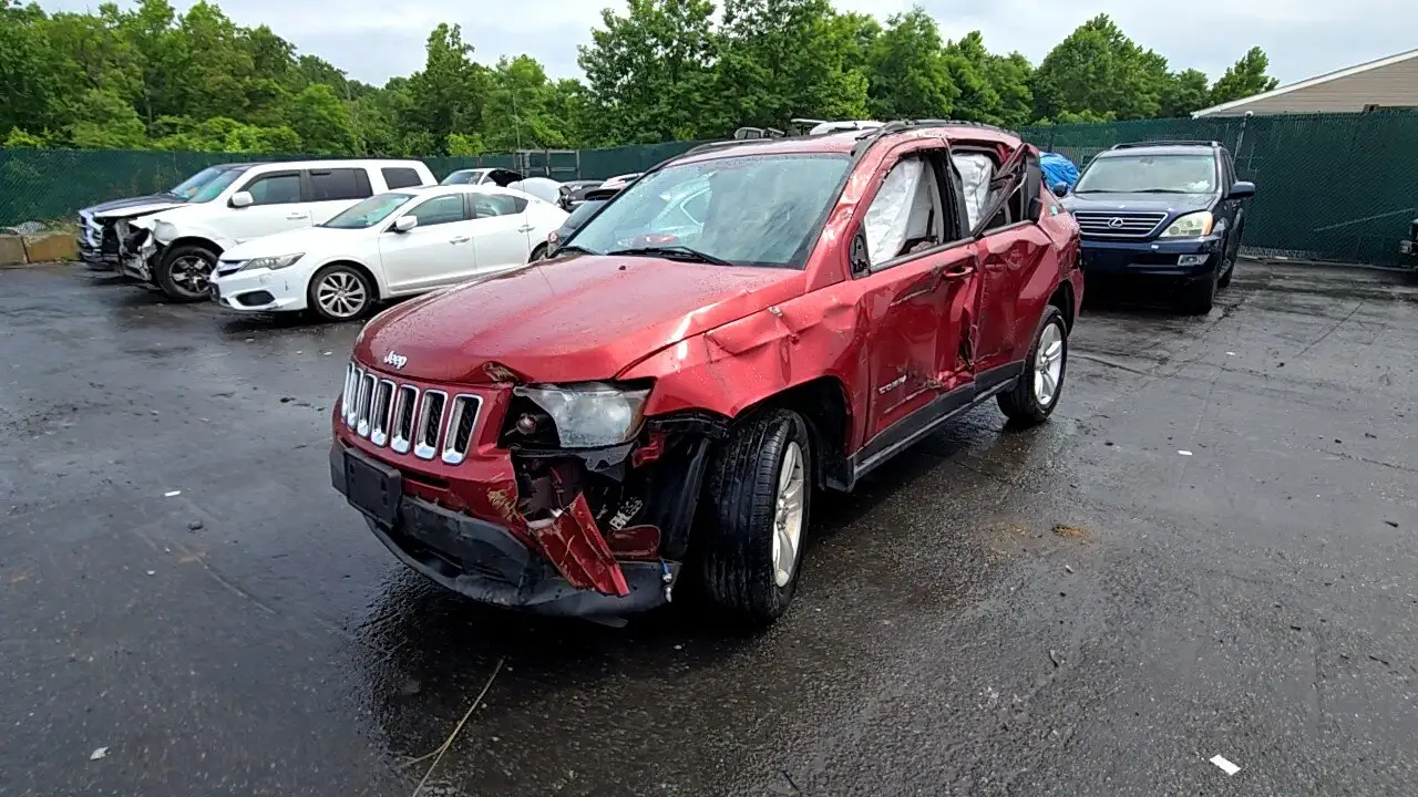 Photo of 2014 Jeep Compass