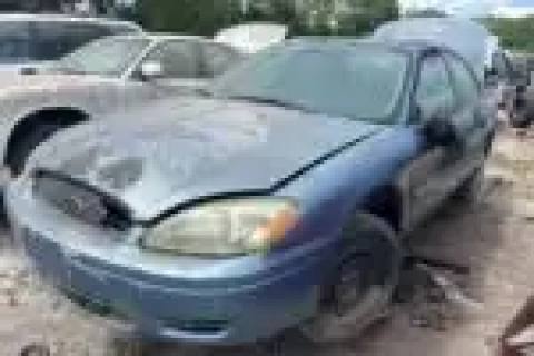 Photo of 2007 Ford Taurus