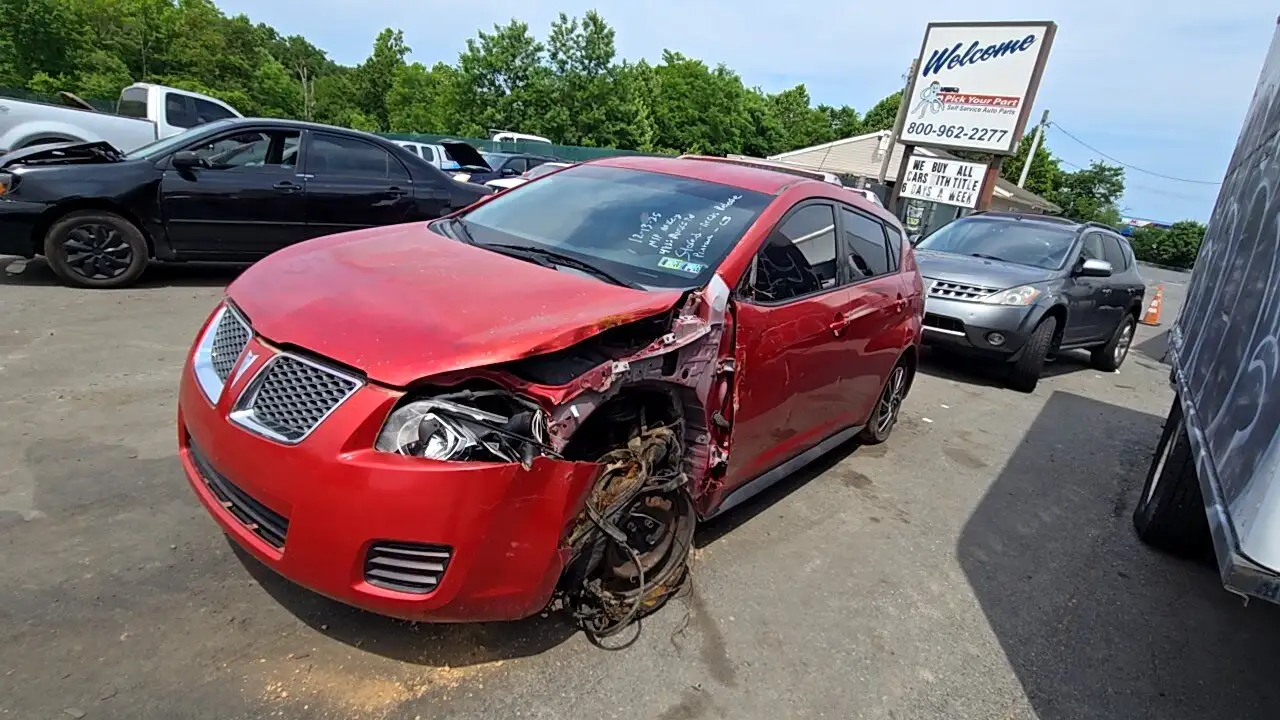 Photo of 2009 Pontiac Vibe