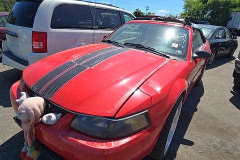 Photo of 2004 Ford Mustang