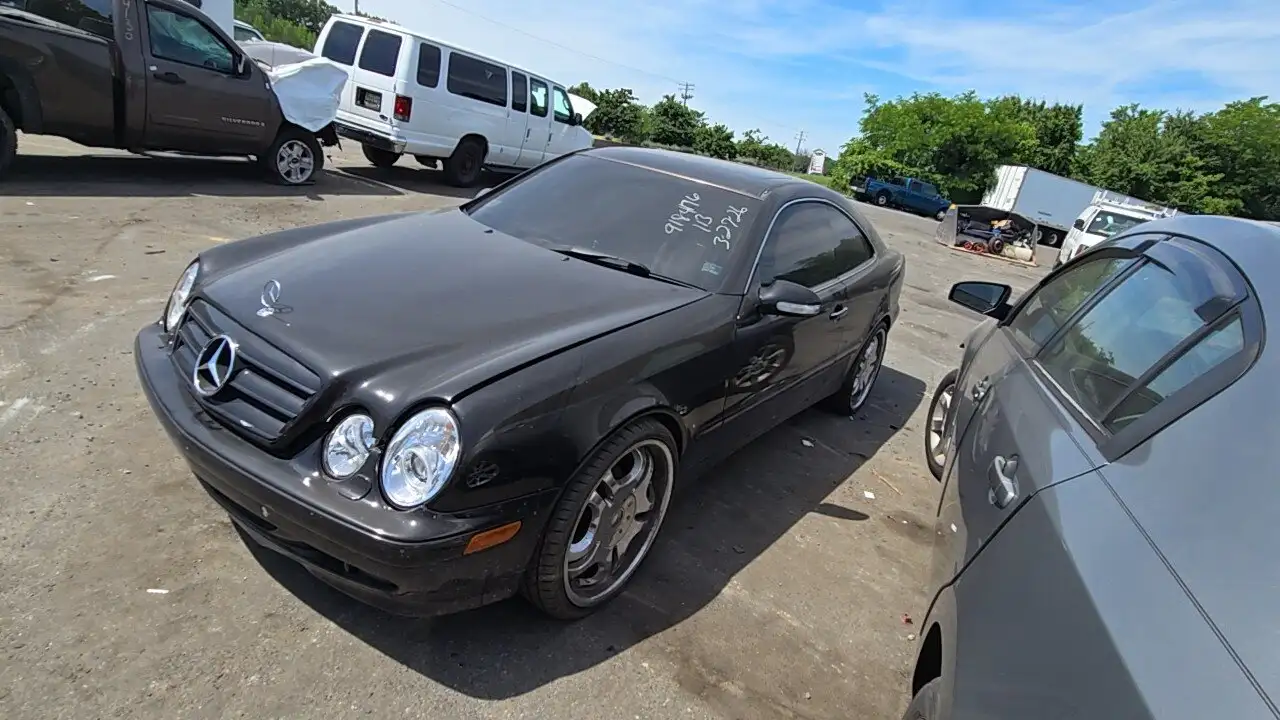 Photo of 2001 Mercedes-Benz Clk320