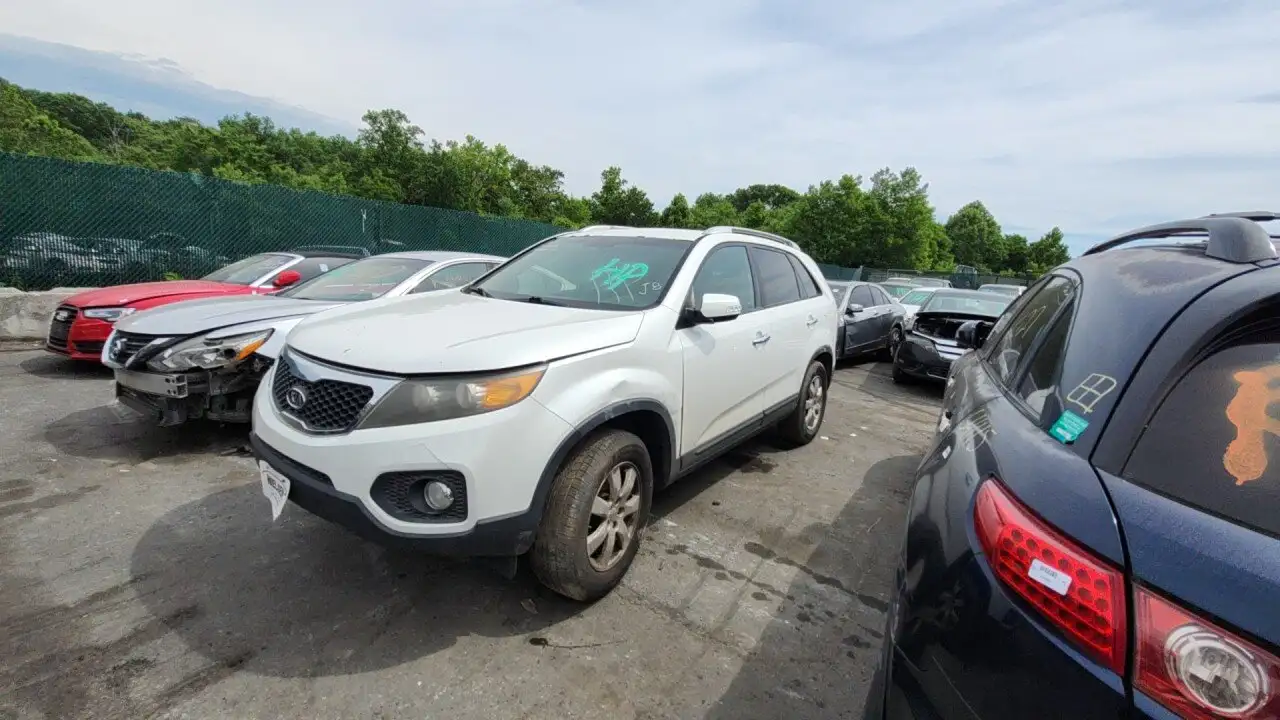 Photo of 2012 Kia Sorento