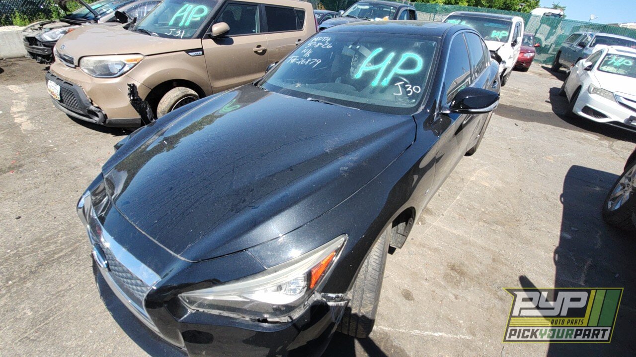 Photo of 2015 Infiniti Q50