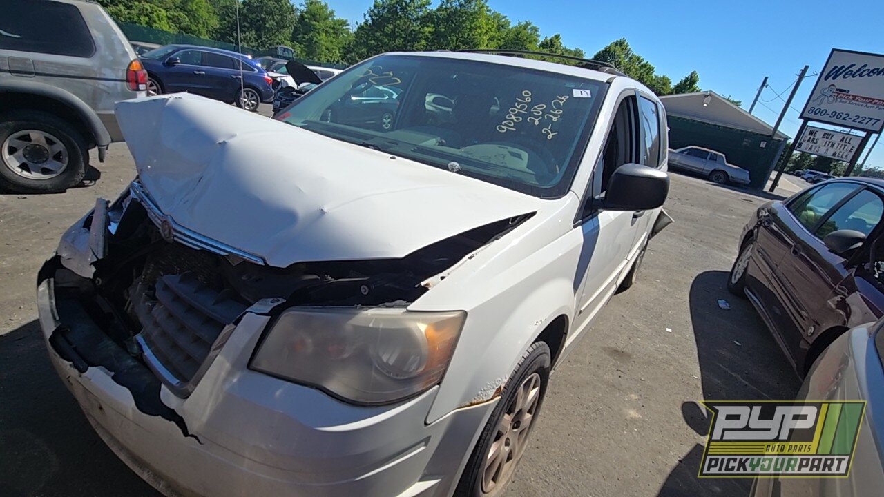 Photo of 2008 Chrysler Town & Country