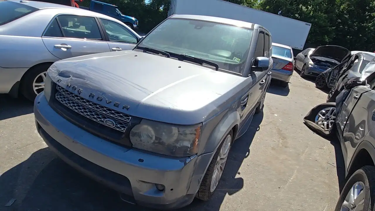 Photo of 2012 Land Rover Range Rover Sport