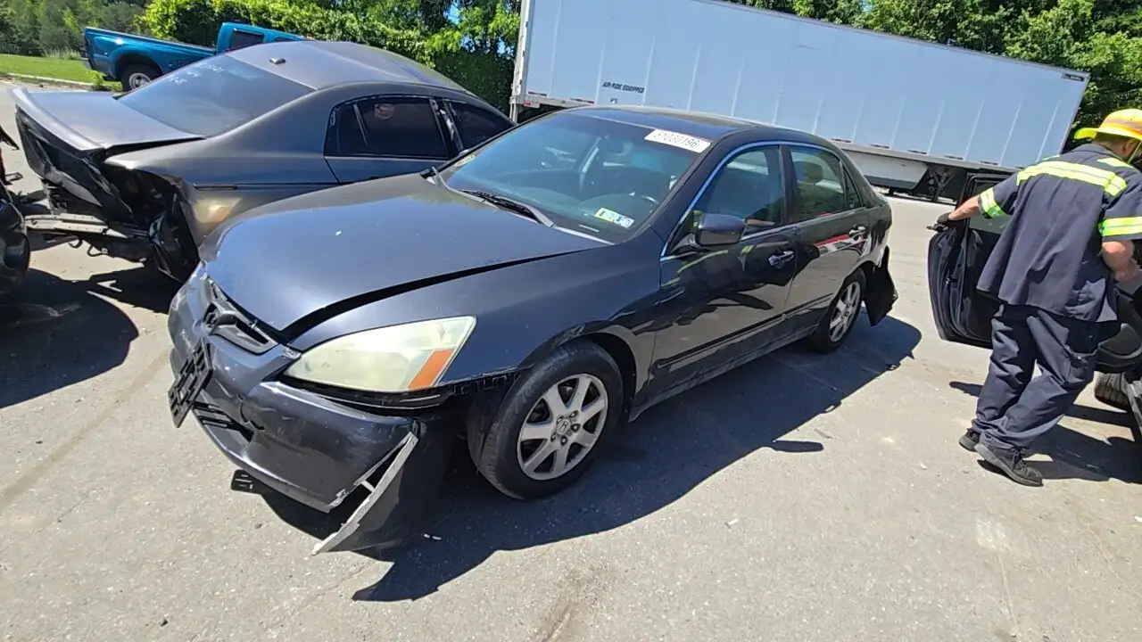 Photo of 2005 Honda Accord