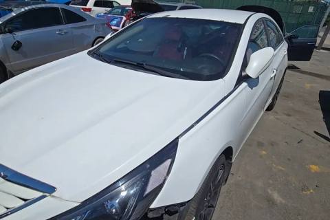 Photo of 2013 Hyundai Sonata