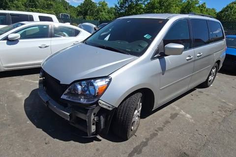 Photo of 2005 Honda Odyssey