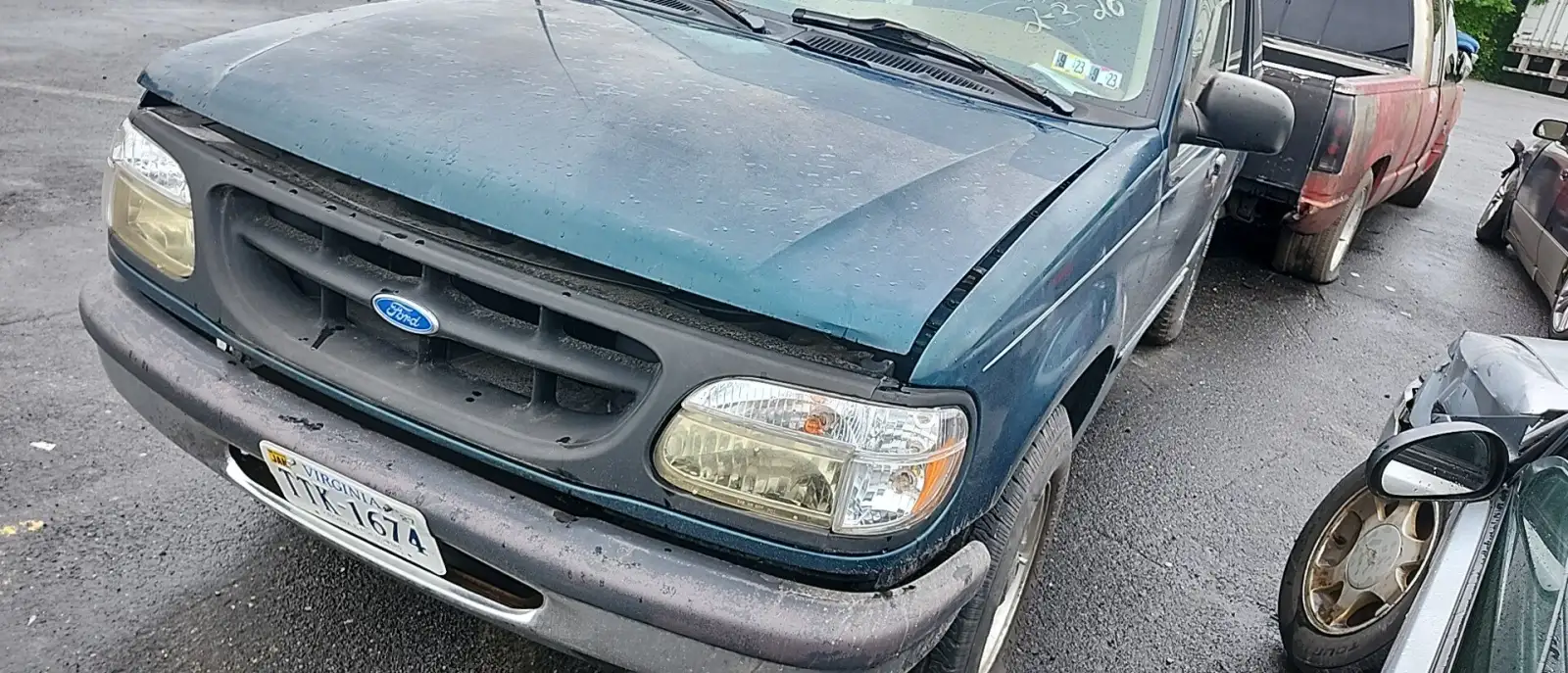 Photo of 1996 Ford Explorer