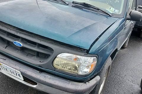 Photo of 1996 Ford Explorer