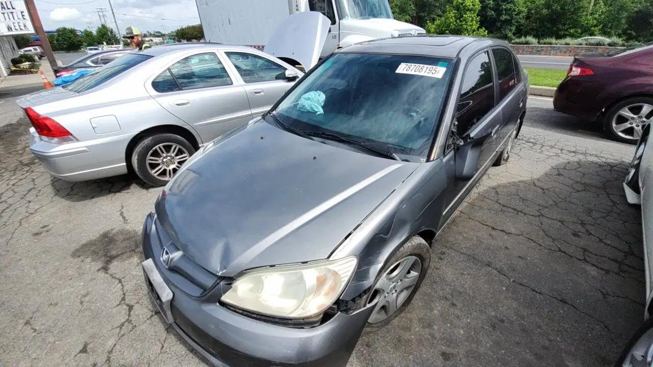 Photo of 2005 Honda Civic