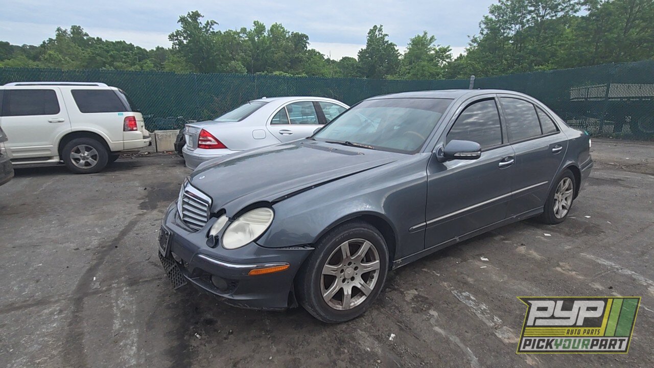 Photo of 2009 Mercedes-Benz E320