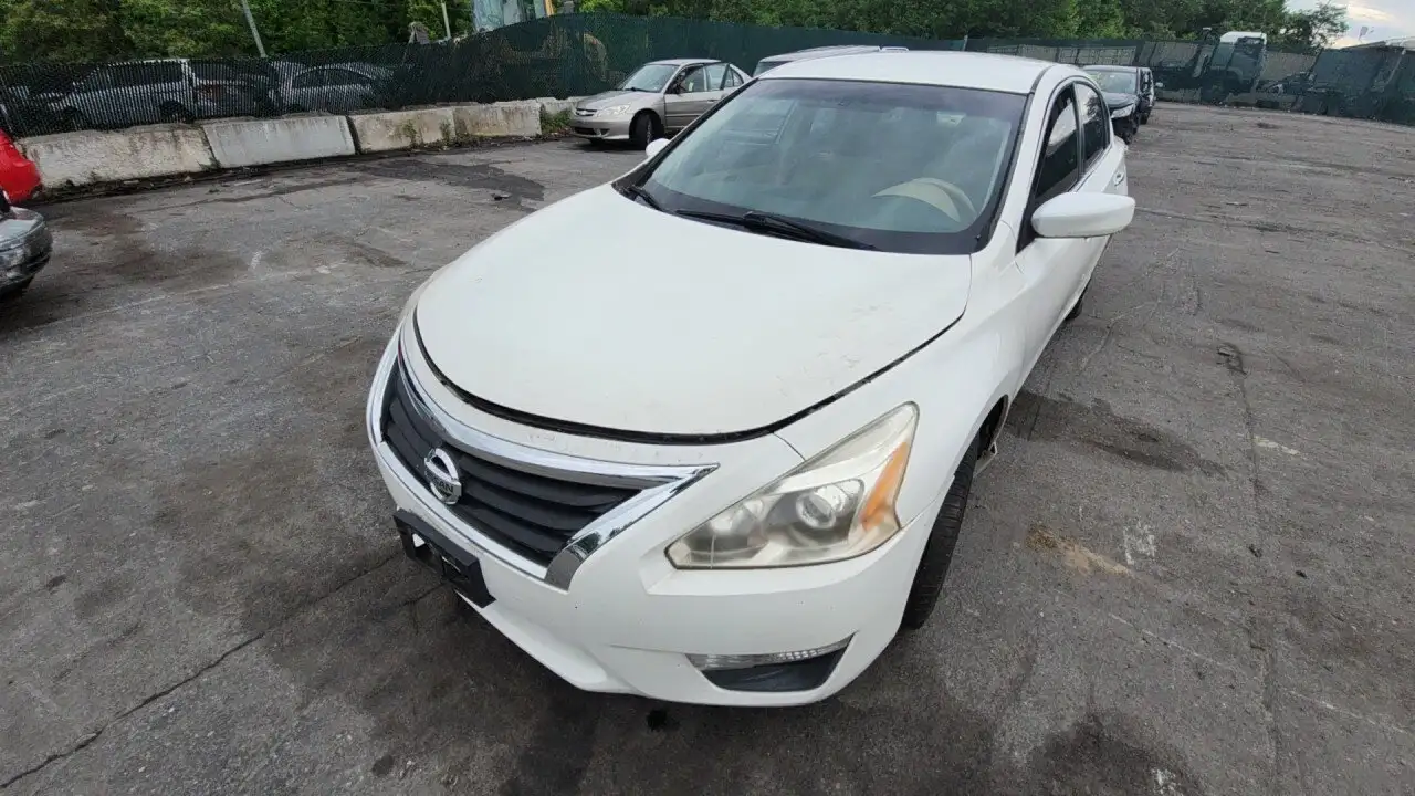 Photo of 2013 Nissan Altima